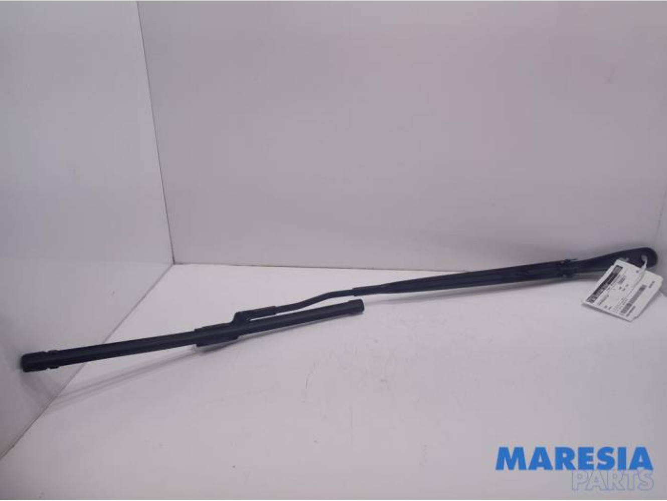 Opel - Corsa - Front wiper arm