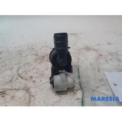Citroen - DS4 - Scheibensprüherpumpe vorne