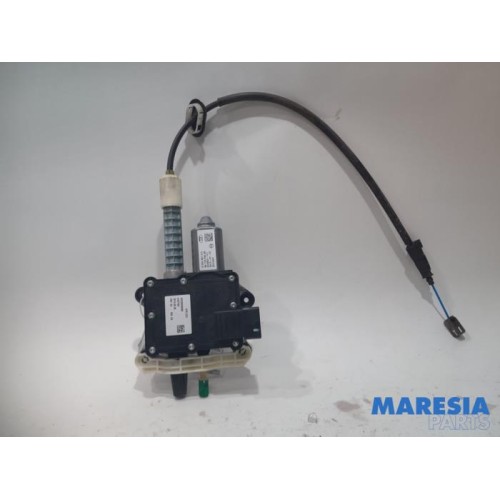 Citroen - DS4 - Parking brake mechanism