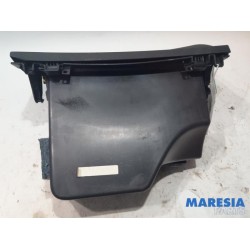 Citroen - DS4 - Glovebox
