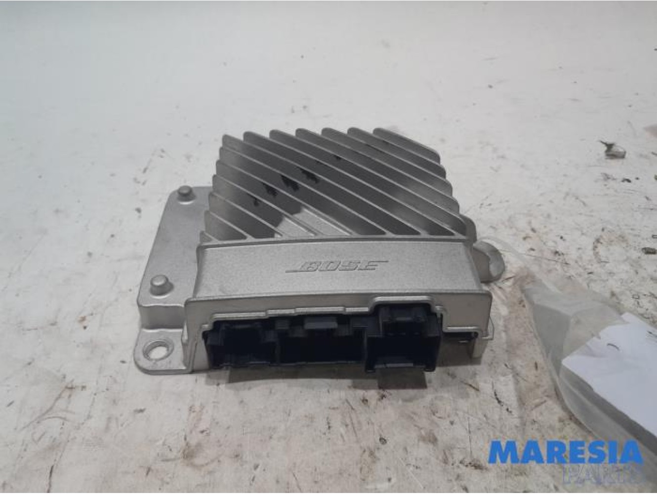 Renault - Captur - Radio amplifier