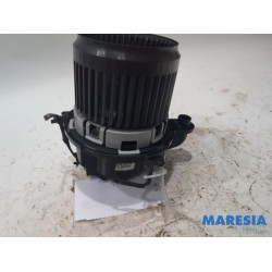 Renault - Captur - Heating and ventilation fan motor