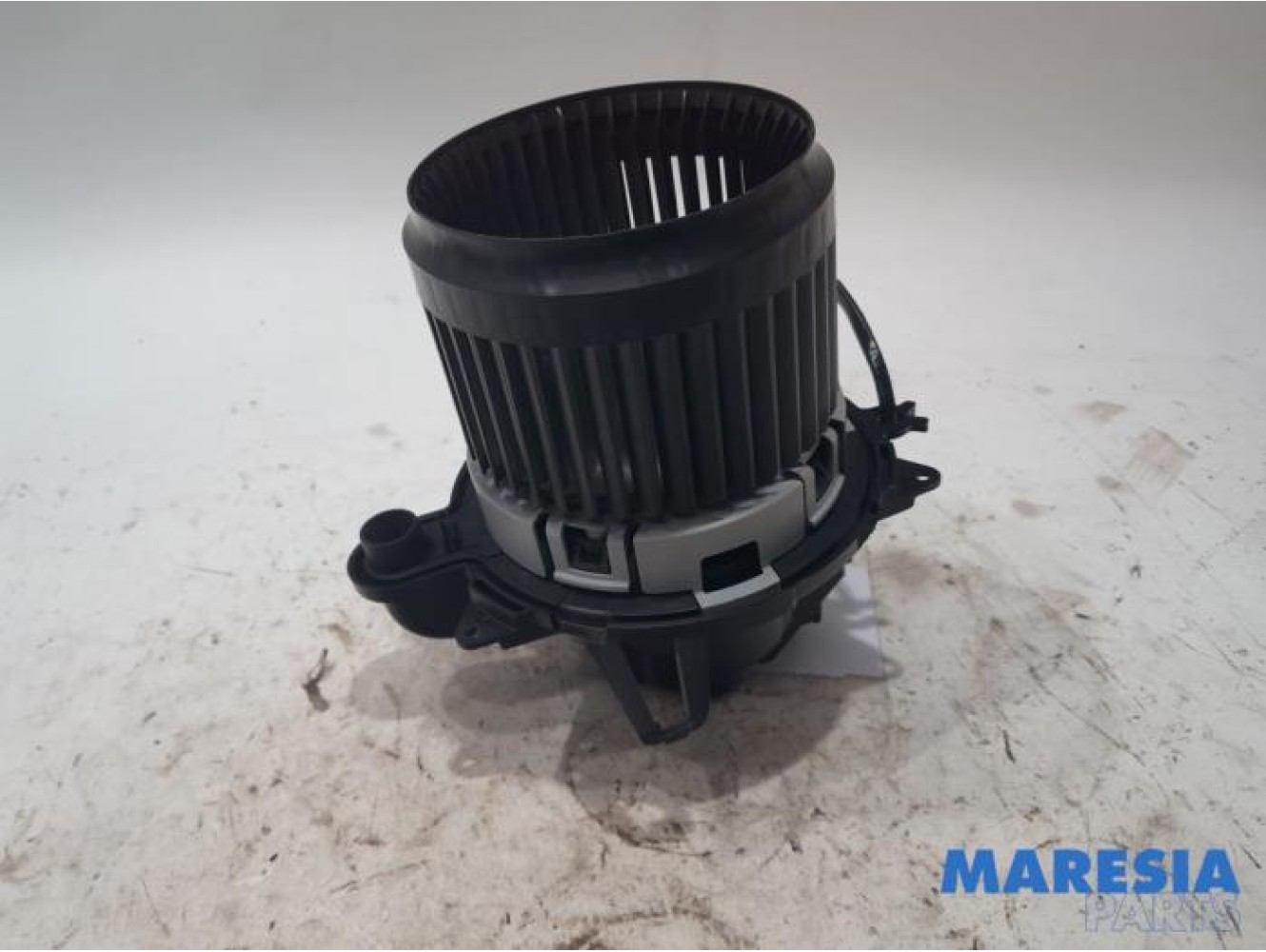 Renault - Captur - Heating and ventilation fan motor