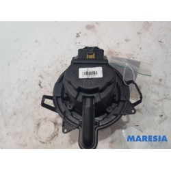 Renault - Captur - Heating and ventilation fan motor