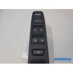 Renault - Captur - Multi-functional window switch