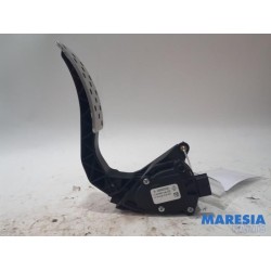Renault - Captur - Throttle pedal position sensor