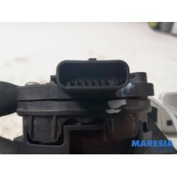 Renault - Captur - Throttle pedal position sensor