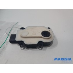 Renault - Captur - Air funnel