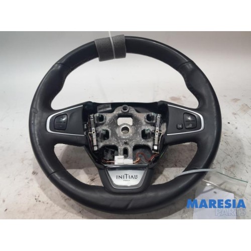 Renault - Captur - Steering wheel