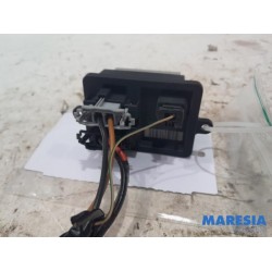 Renault - Captur - Heater resistor