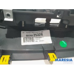Renault - Captur - Dashboard sierlijst