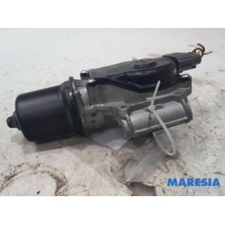 Renault - Captur - Front wiper motor