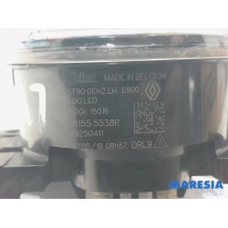 Renault - Captur - Fog light, front left