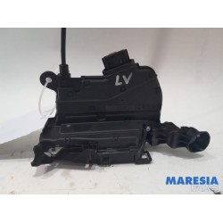 Renault - Captur - Door lock mechanism 4-door, front left