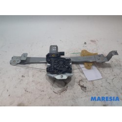 Renault - Captur - Rear door window mechanism 4-door, right