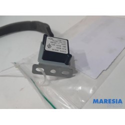 Renault - Captur - GPS Antenne