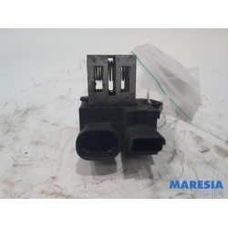 Citroen - C4 Cactus - Cooling fan resistor