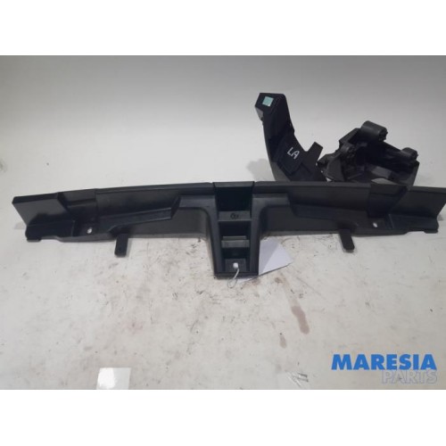 Citroen - DS4 - Rear bumper frame