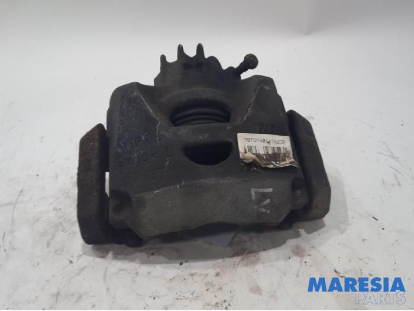Citroen - DS4 - Front brake calliper, left