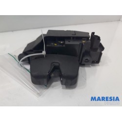 Citroen - C4 Picasso - Tailgate lock mechanism