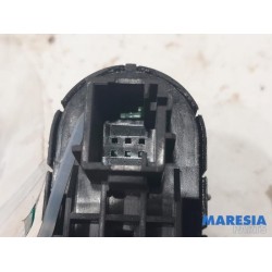 Opel - Corsa - Multi-functional window switch