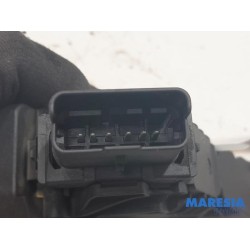 Opel - Corsa - Accelerator pedal