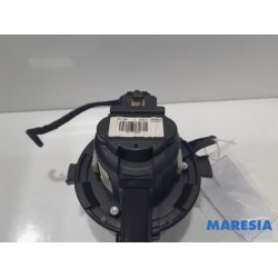 Citroen - C4 Picasso - Heating and ventilation fan motor