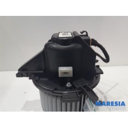 Citroen - C4 Picasso - Heating and ventilation fan motor