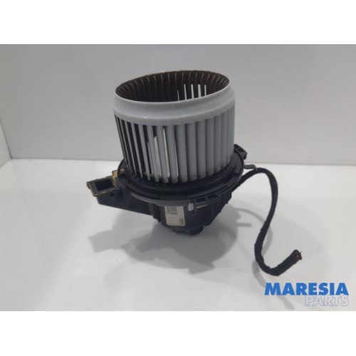 Citroen - C4 Picasso - Heating and ventilation fan motor