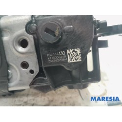 Opel - Corsa - Deurslot Mechaniek 4Deurs links-achter
