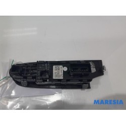 Citroen - C4 Picasso - Multi-functional window switch