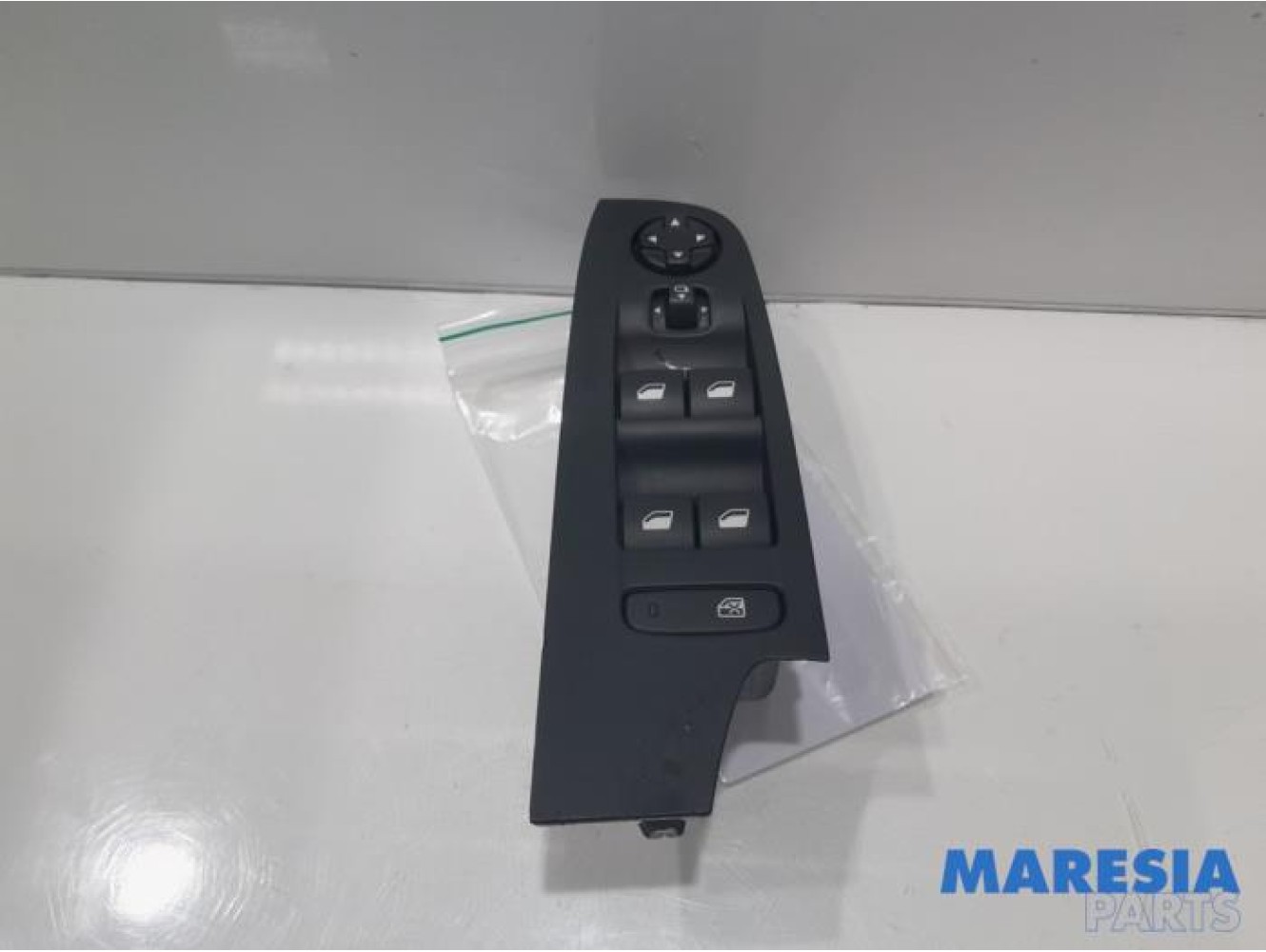 Citroen - C4 Picasso - Multi-functional window switch