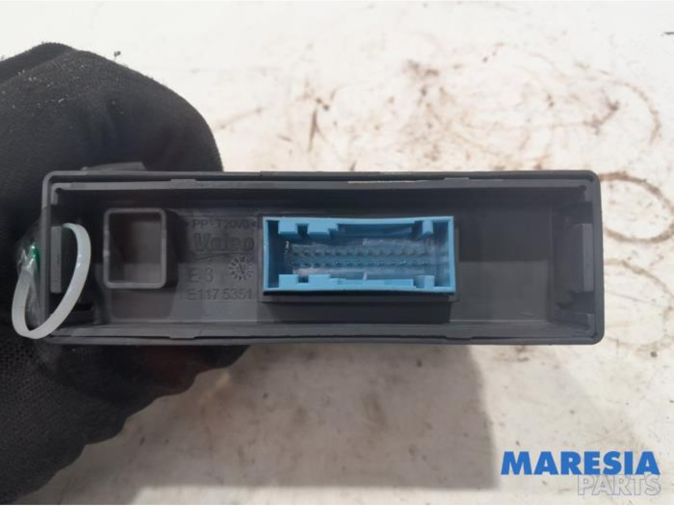 Opel - Corsa - Computer lighting module
