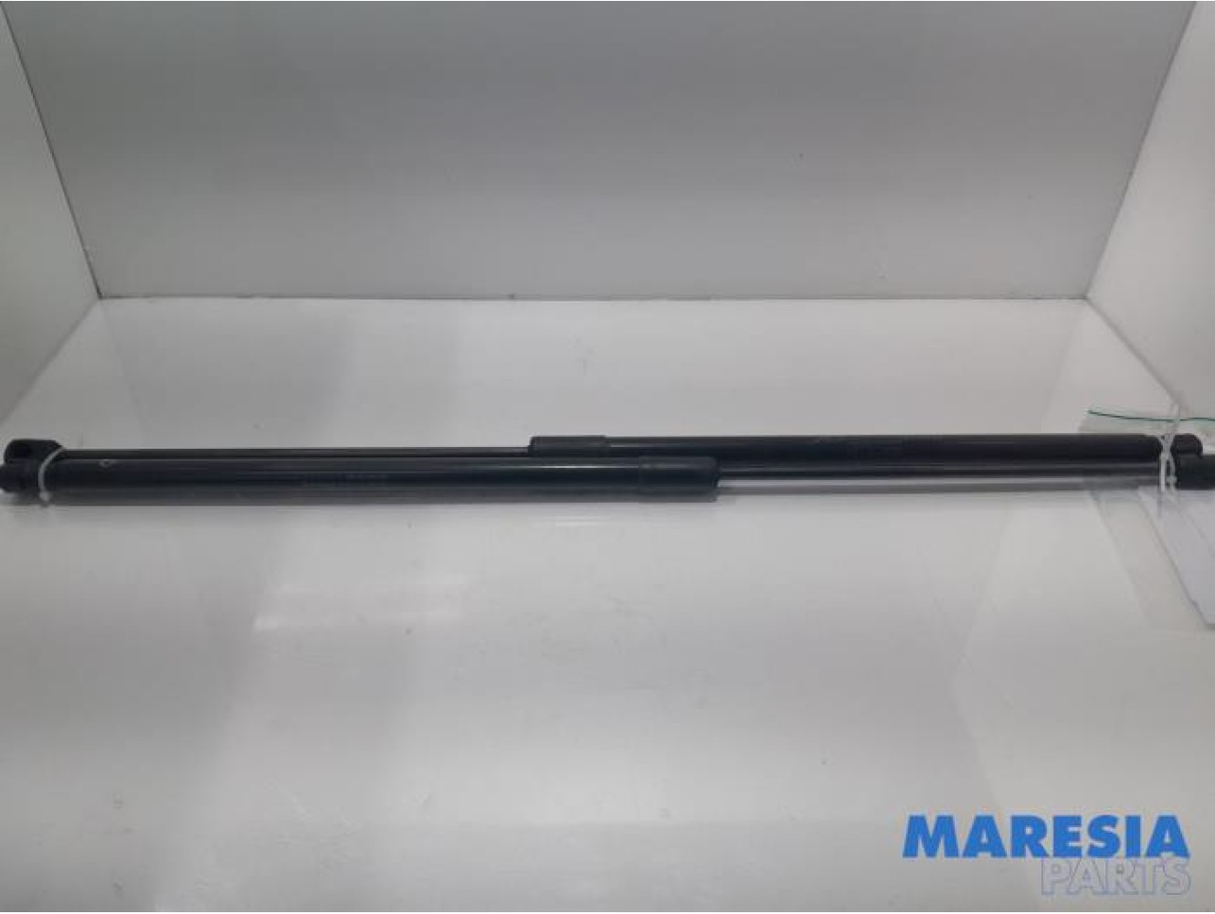Citroen - C4 Picasso - Set of tailgate gas struts