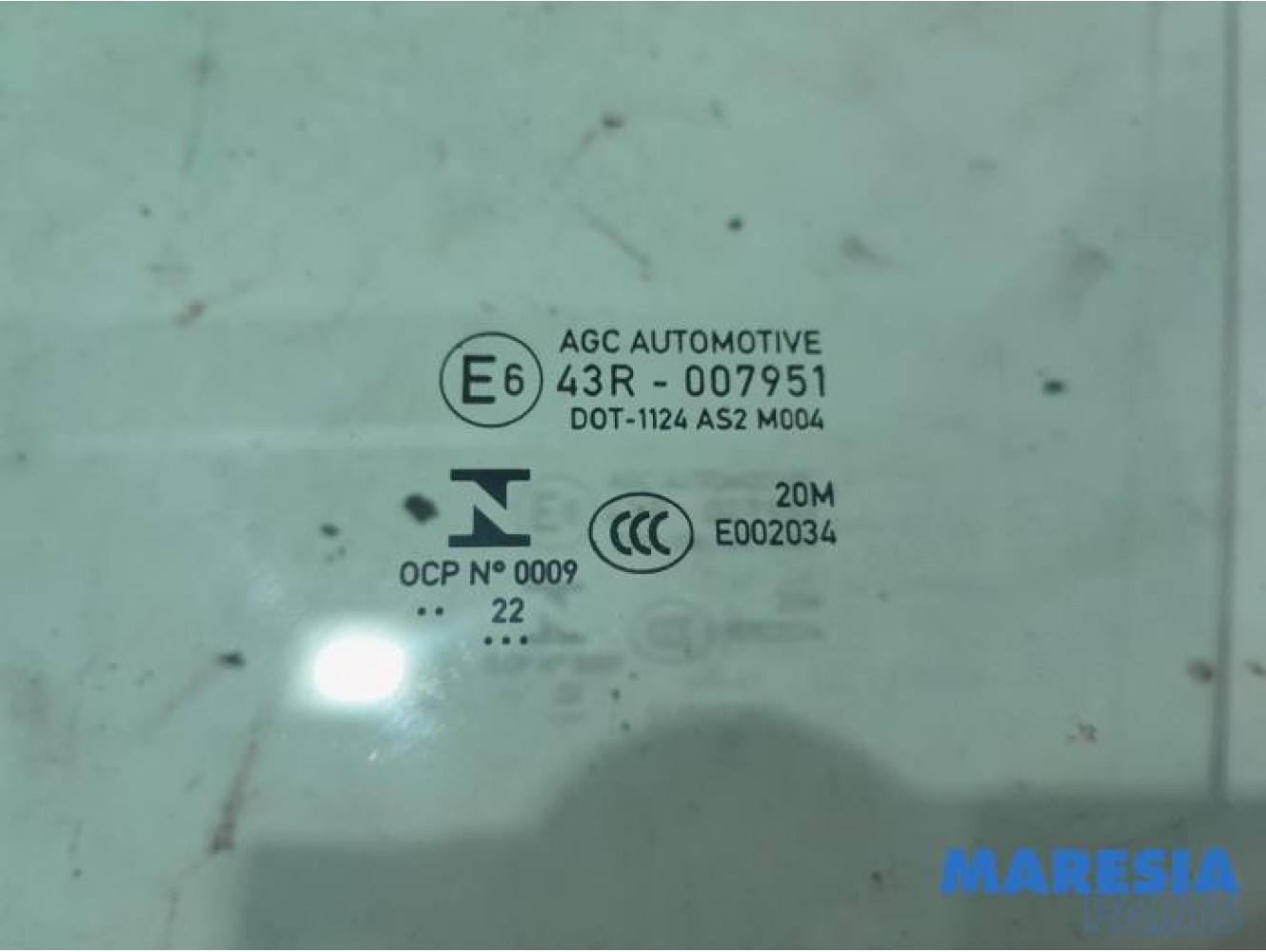 Opel - Corsa - Türscheibe 4-türig links vorne