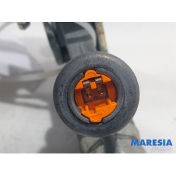 Citroen - C4 Picasso - Gordelspanner links