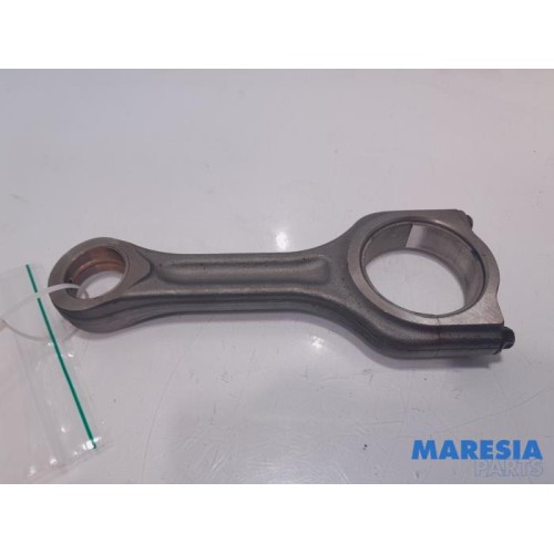 Citroen - Jumpy - Connecting rod