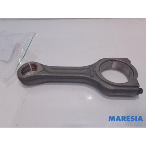 Citroen - Jumpy - Connecting rod