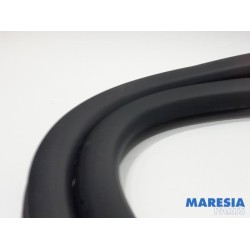 Peugeot - 2008 - Front door seal 4-door, right