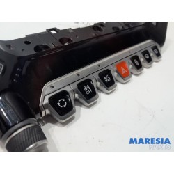 Peugeot - 2008 - Heater control panel