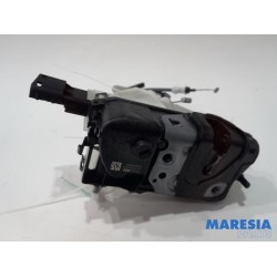 Peugeot - 2008 - Front door lock mechanism 4-door, right