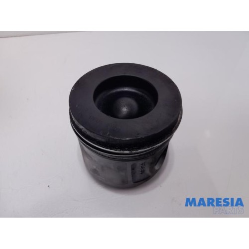 Peugeot - Boxer - Piston