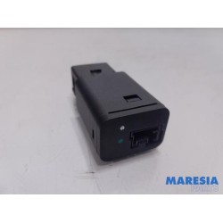 Peugeot - 2008 - USB module