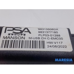 Peugeot - 2008 - USB module