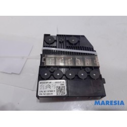 Peugeot - 2008 - Accu controle module