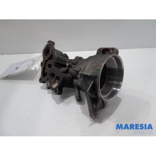 Peugeot - 208 - Oil filter holder