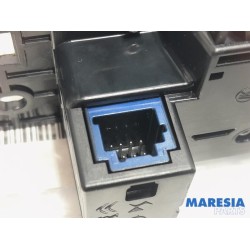 Peugeot - 2008 - Automatic gear selector