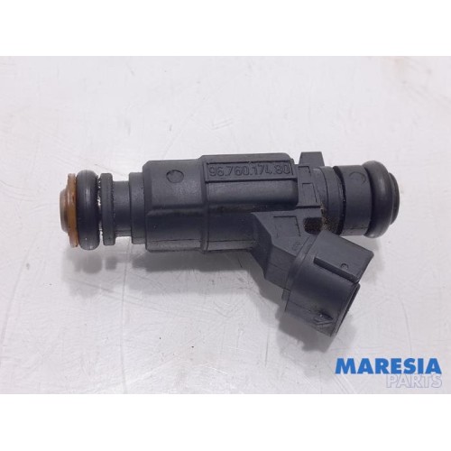 Peugeot - 208 - Injector (petrol injection)