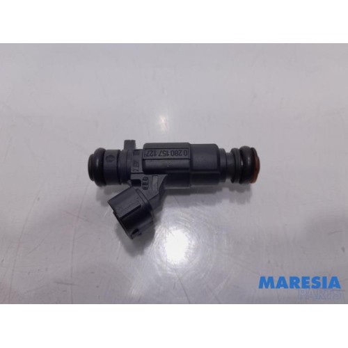 Peugeot - 208 - Injector (petrol injection)