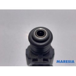 Peugeot - 208 - Injector (petrol injection)